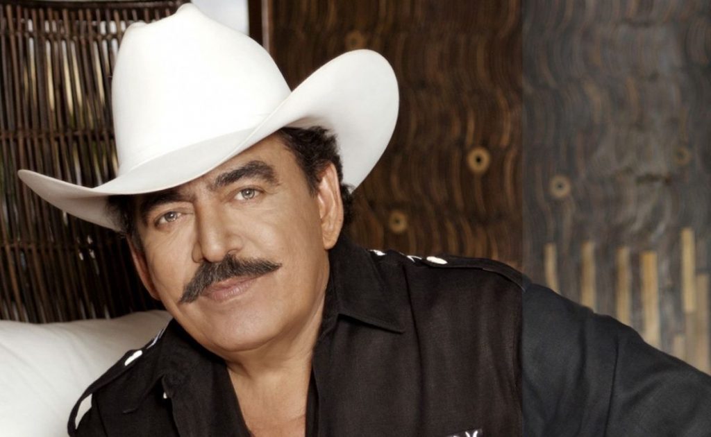 Alejandro Fernández rinde tributo a Joan Sebastian en el que sería su cumpleaños 69 y donará lo recaudado a afectados por coronavirus