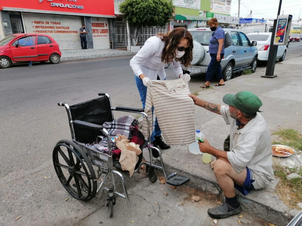 Atiende Gobierno de Mazatlán reporte sobre adulto mayor en situación de abandono en el Fraccionamiento San Ángel