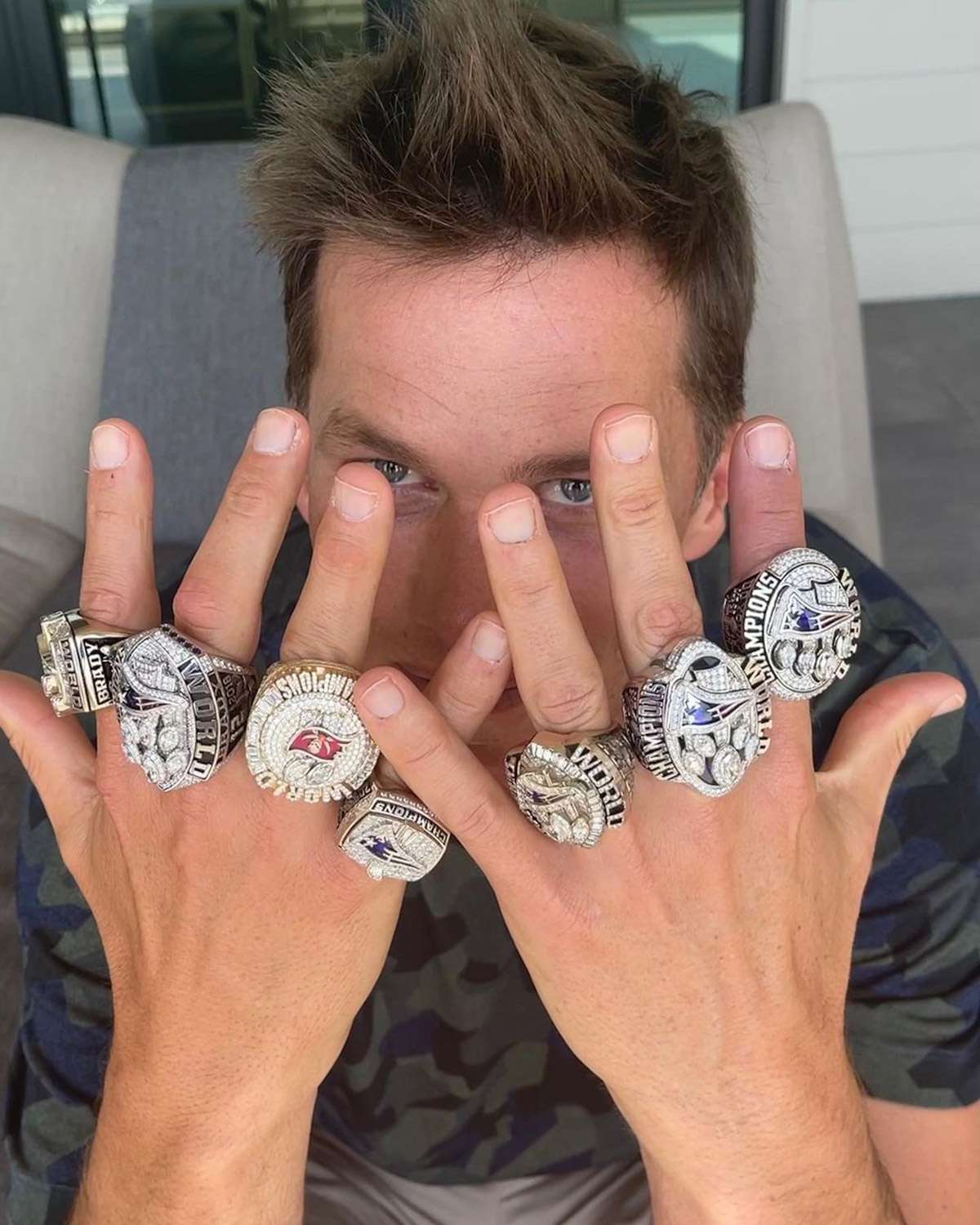 Cuántos anillos de Super Bowl tiene Tom Brady?